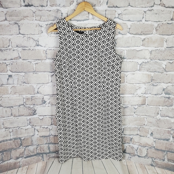 Mario Serrani Sleeveless  Sheath Dress Size Large Black White Geometric - Picture 1 of 11